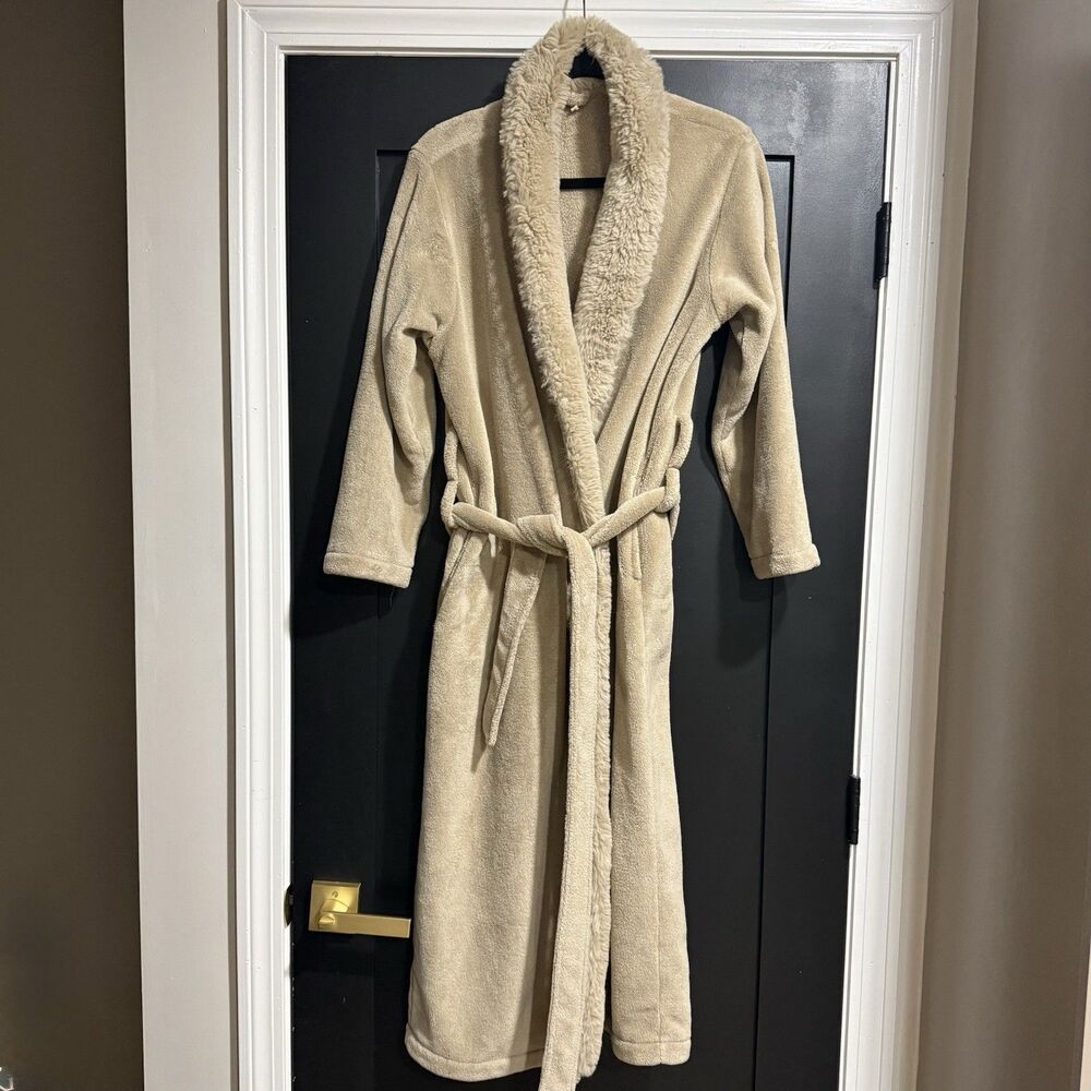 Pottery Barn Cream Plush Shawl Collar Long Belted Resort Robe Women Quiet Luxury